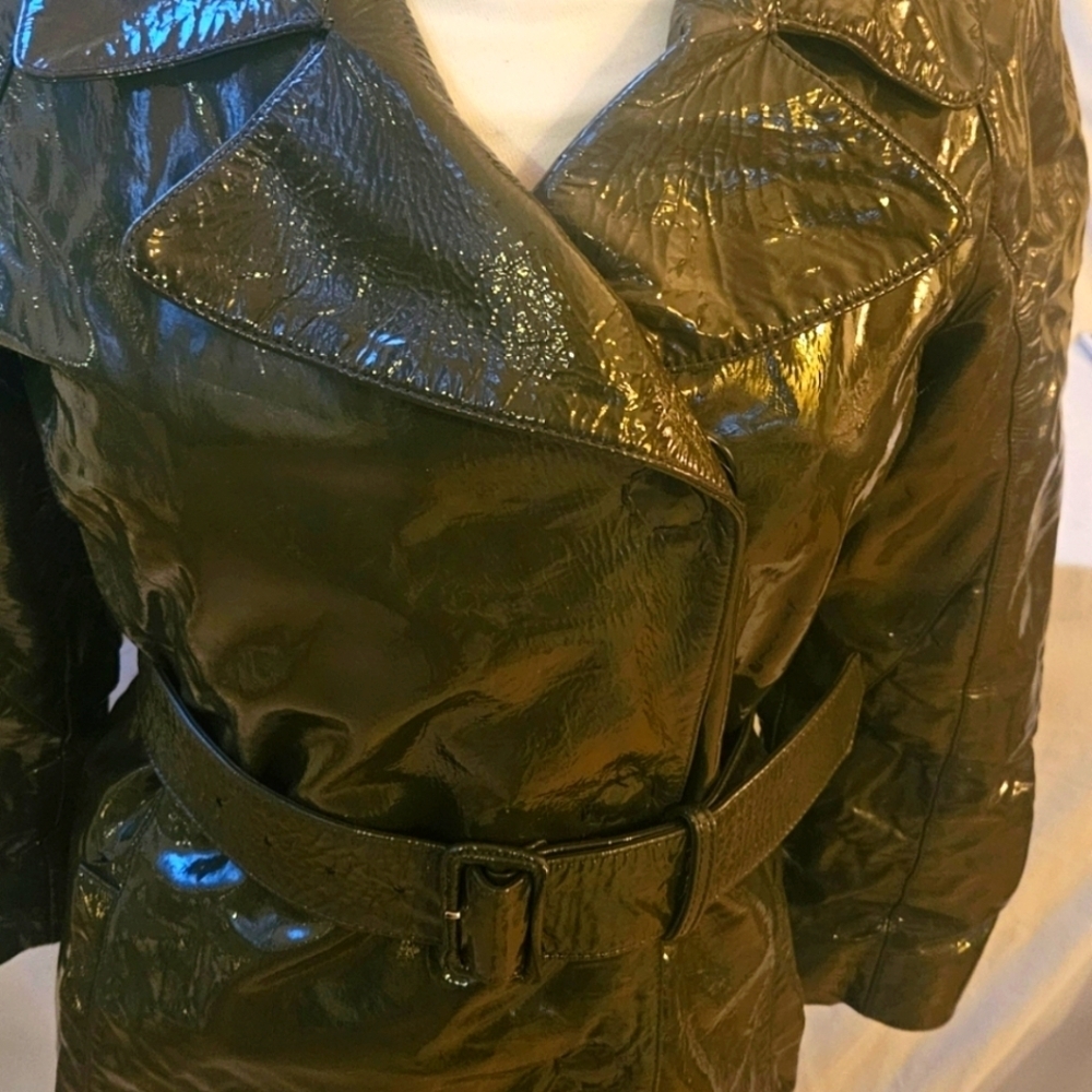 PRADA Italy Rare Women's Olive Green Genuine Patent Leather Coat w Belt Sz 38/S - Picture 6 of 16